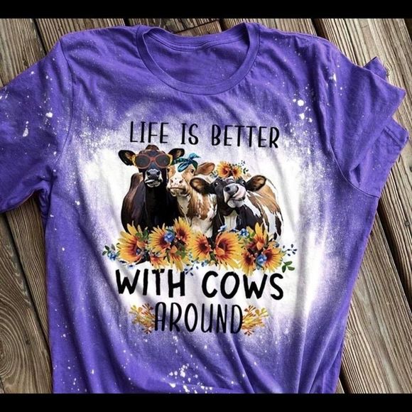 Tops - Women’s “life is better with cows” shirt NEW SZ XL